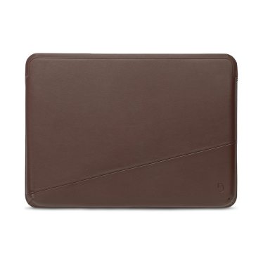 Decoded Leather Frame Sleeve - MacBook Pro 15/16" (2021-2026) - Chocolate Brown