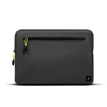 Native Union Ultralight Sleeve - MacBook Pro 16" (2021-2024) - Black
