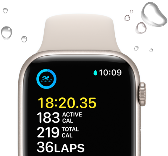 Apple Watch SE met op het display een zwemwork‑out en waterdruppels boven het device.